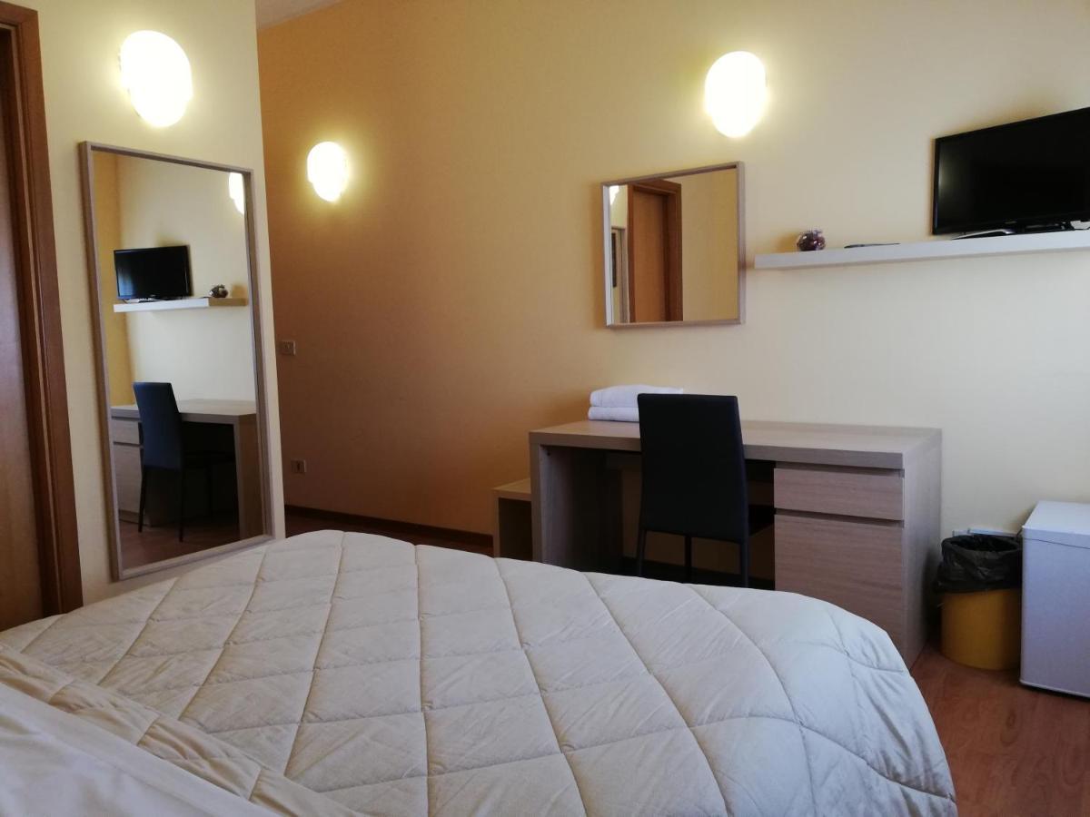 Albergo Roma Lanciano Ngoại thất bức ảnh