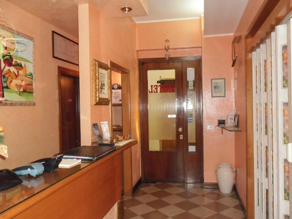 Albergo Roma Lanciano Ngoại thất bức ảnh