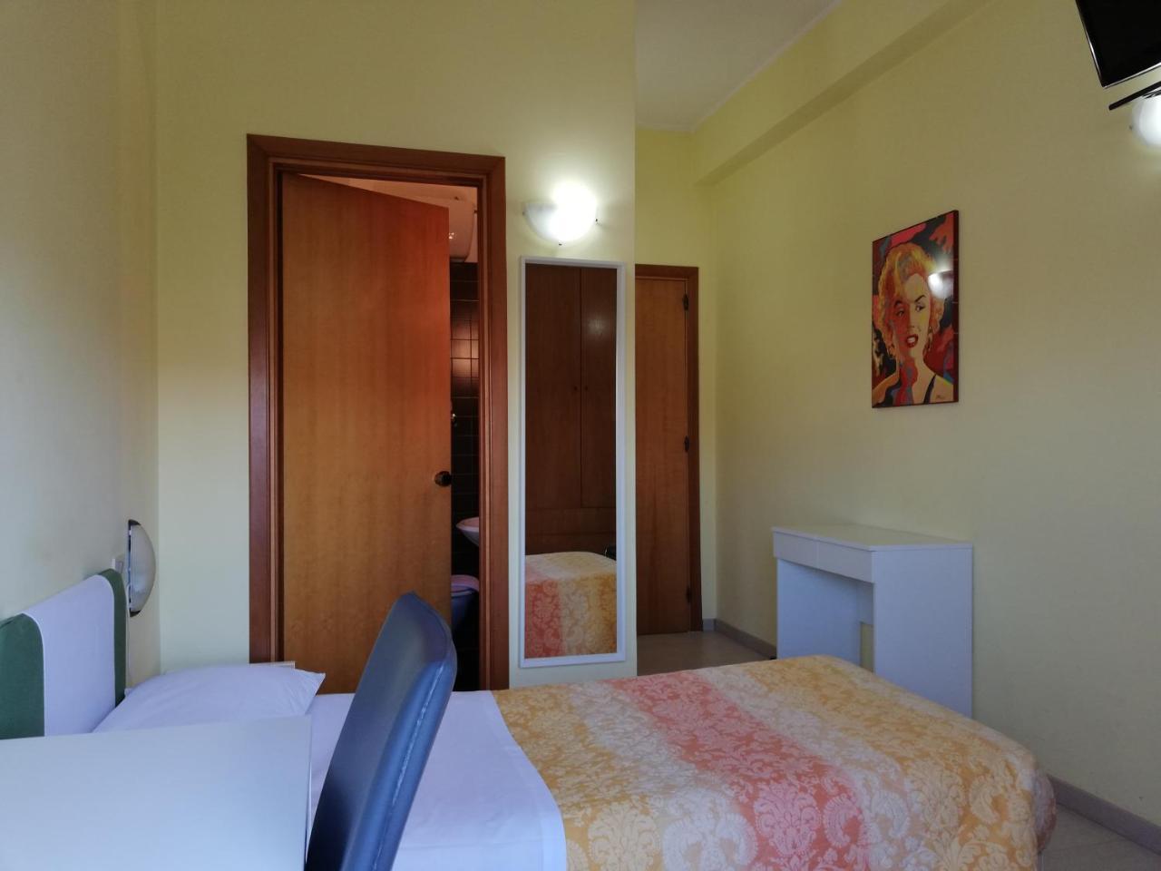 Albergo Roma Lanciano Ngoại thất bức ảnh