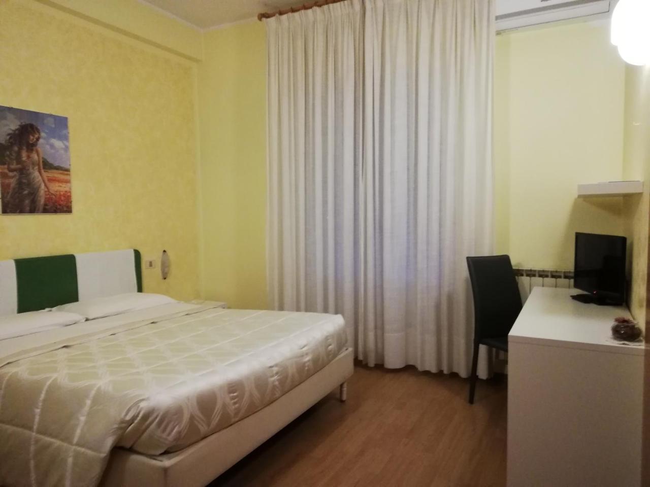 Albergo Roma Lanciano Ngoại thất bức ảnh